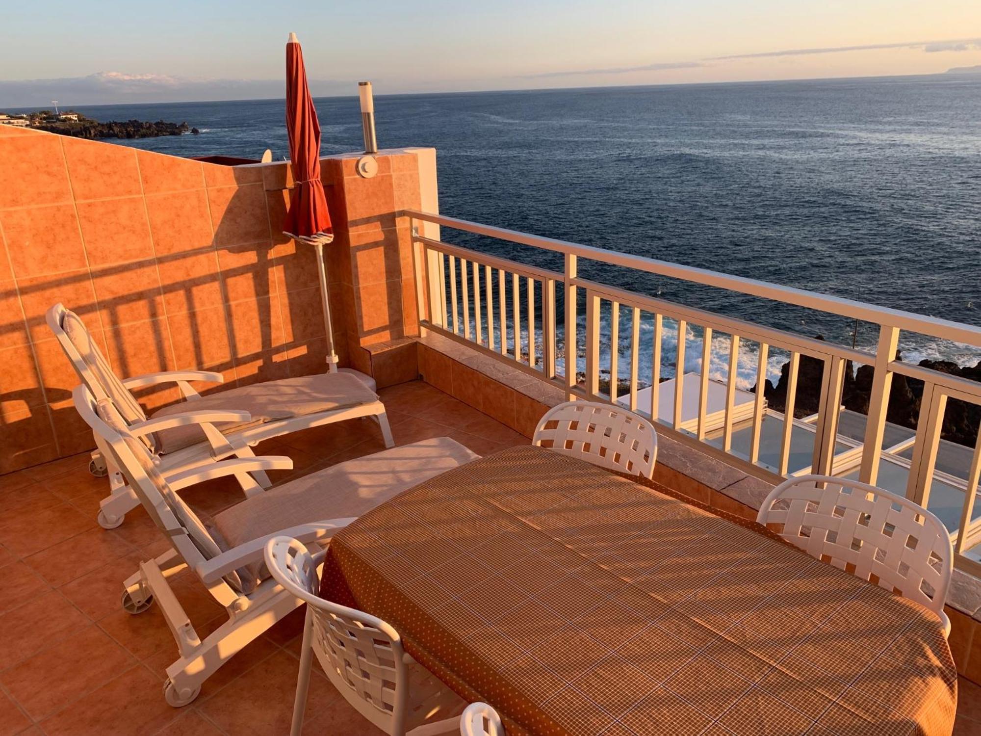 Vivienda Vacacional con Vistas a La Gomera y La Palma Puerto de Santiago  Exterior foto