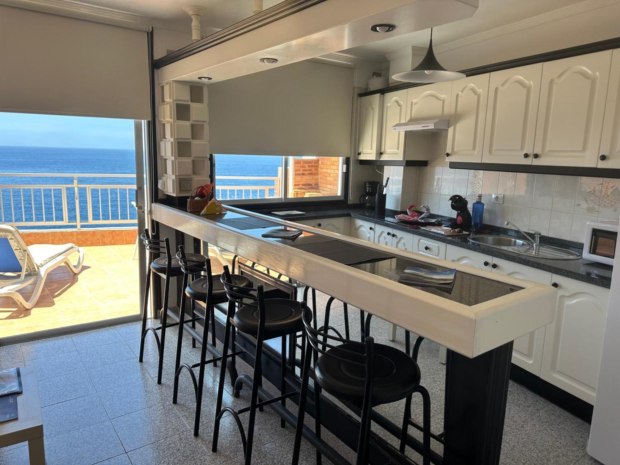 Vivienda Vacacional con Vistas a La Gomera y La Palma Puerto de Santiago  Exterior foto